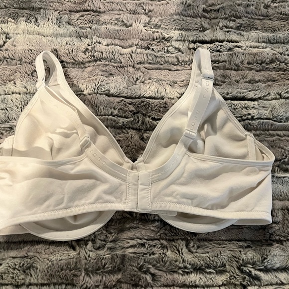 LB Cacique White Unlined T-Shirt Bra - Picture 3 of 4